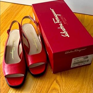 Ferragamo Sling Pumps - Red 8